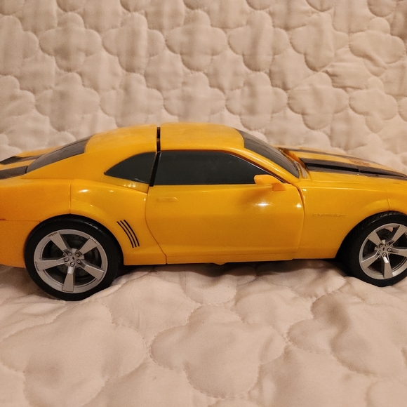 2009 Transformers Revenge Of The Fallen Ultimate Bumble Bee Bumblebee 13” Camaro - Picture 5 of 15